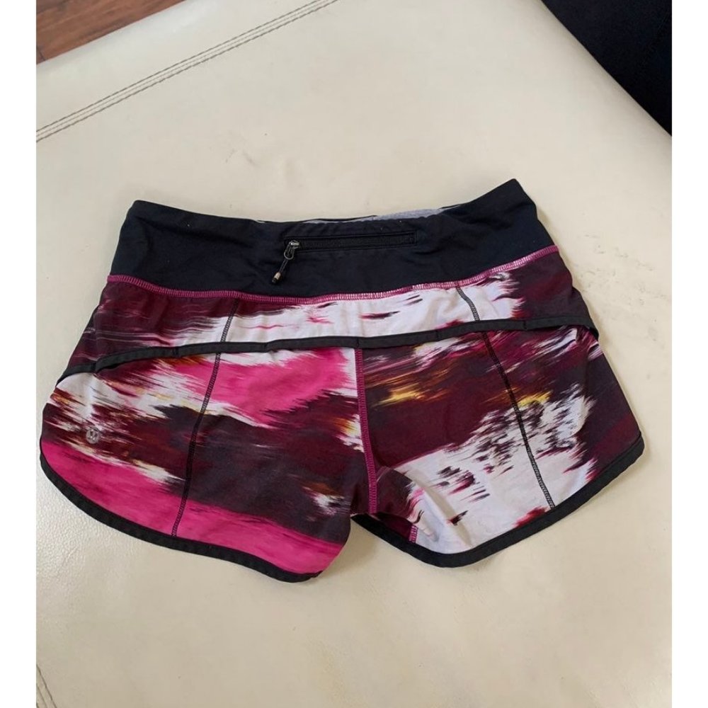 Lululemon Speed Shorts 2" inseam 4